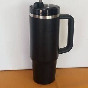 Stanley Black Travel Tumbler Bottom Label